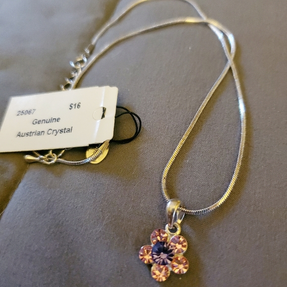 Other - (Say of 3) Little Girls Flower Necklace